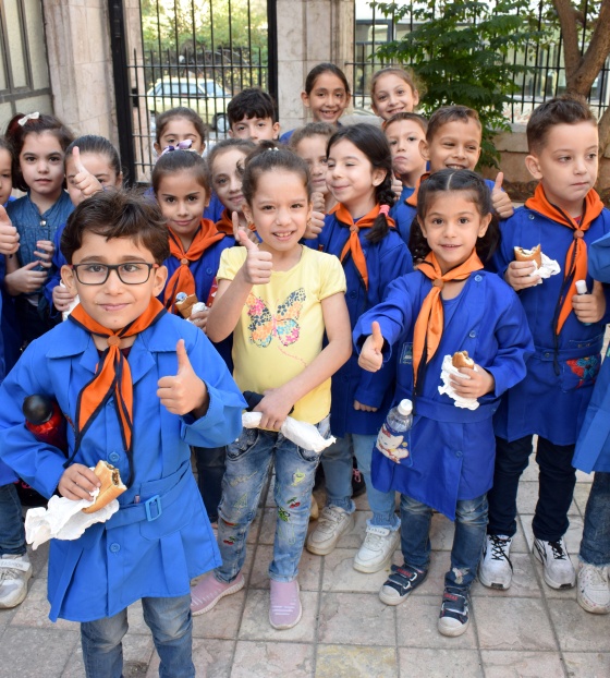 Children eating Mary's Meals in Syria
