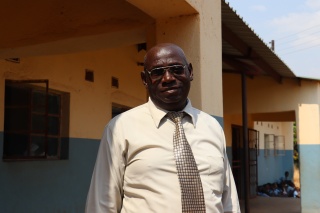 Kinder in Sambia für den Schulbesuch ermutigen