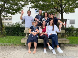 Samuel Rohn (Vorstand), Cornelia Hegglin (Vorstand), Johannes Tschudi (Geschäftsführung), Samantha Ballo-Peters (Vorstand), Raphaela Staiger-Iffländer (Vorstand), Lucija Mamic (Sekretariat), Anna Iten (Projektkoordination) (v.l.n.r.)
